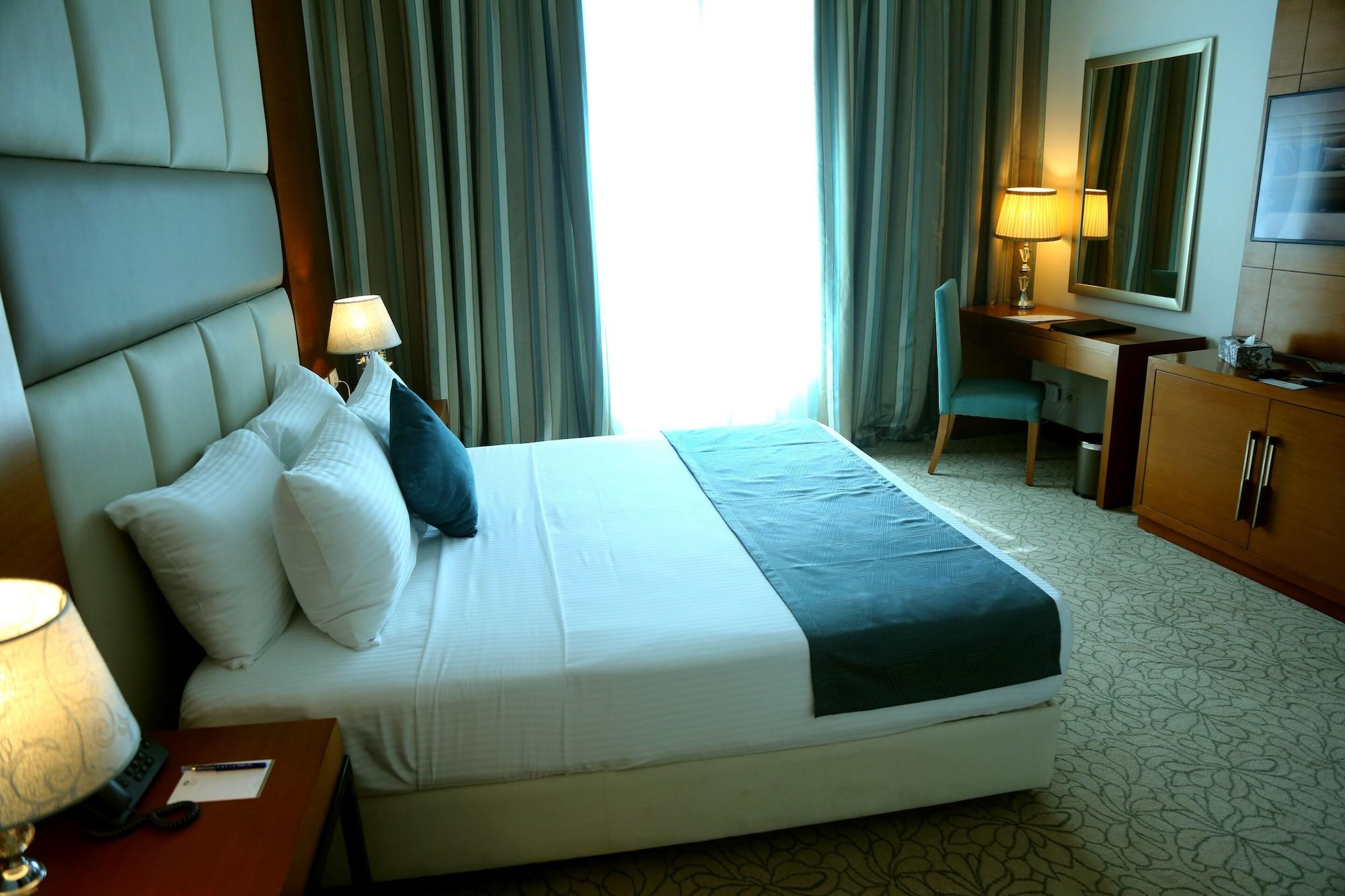Tolip Golden Plaza Otel