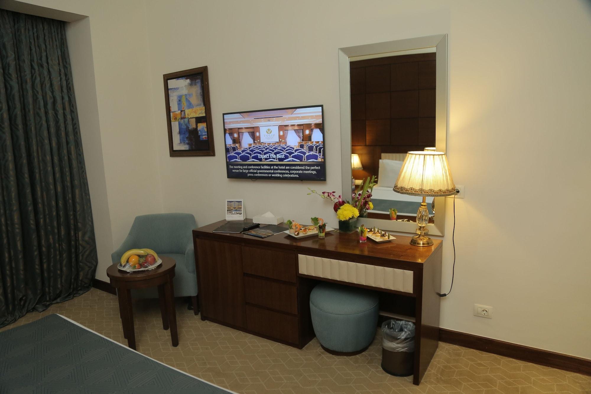 Tolip Golden Plaza Otel 5*