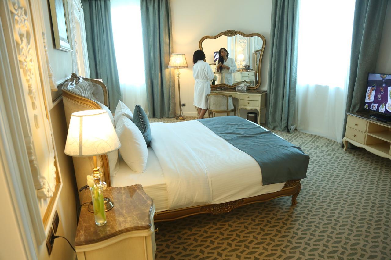 Tolip Golden Plaza Otel 5*